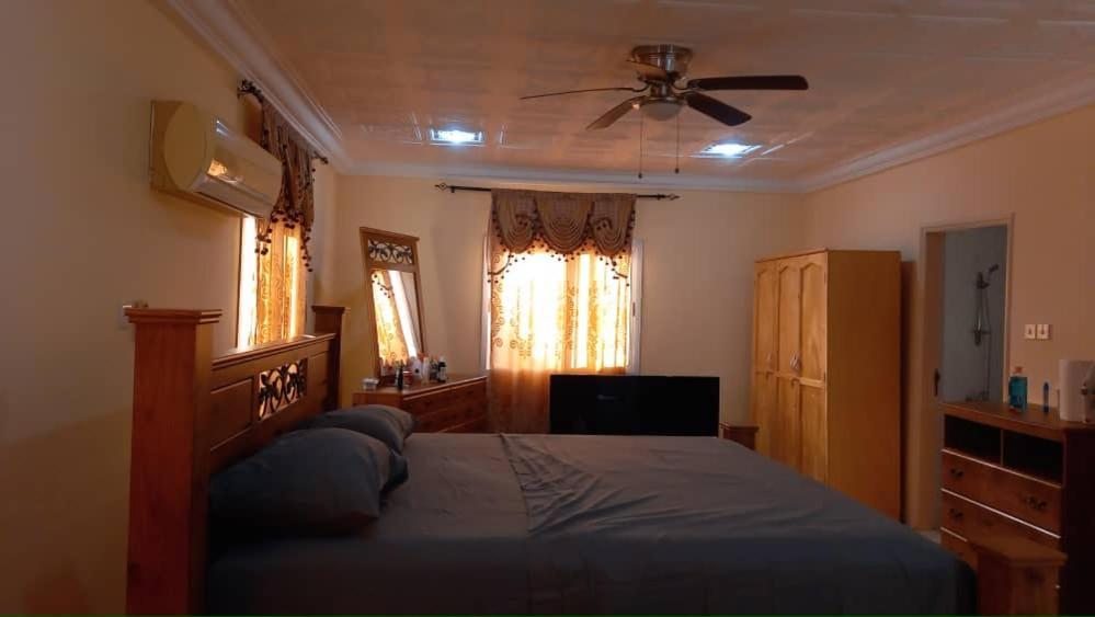 Gam Properties Guest House Kololi Esterno foto