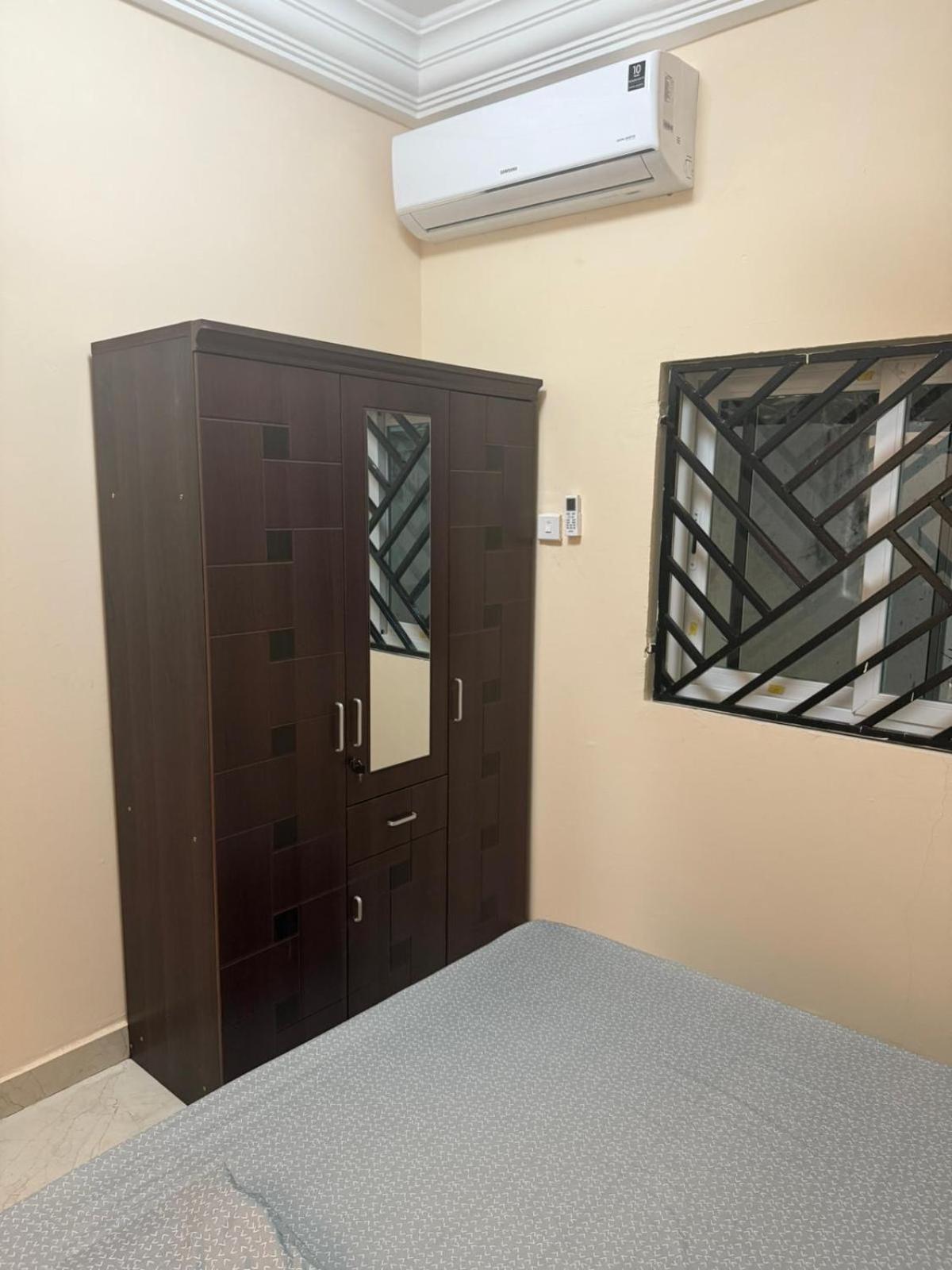 Gam Properties Guest House Kololi Esterno foto