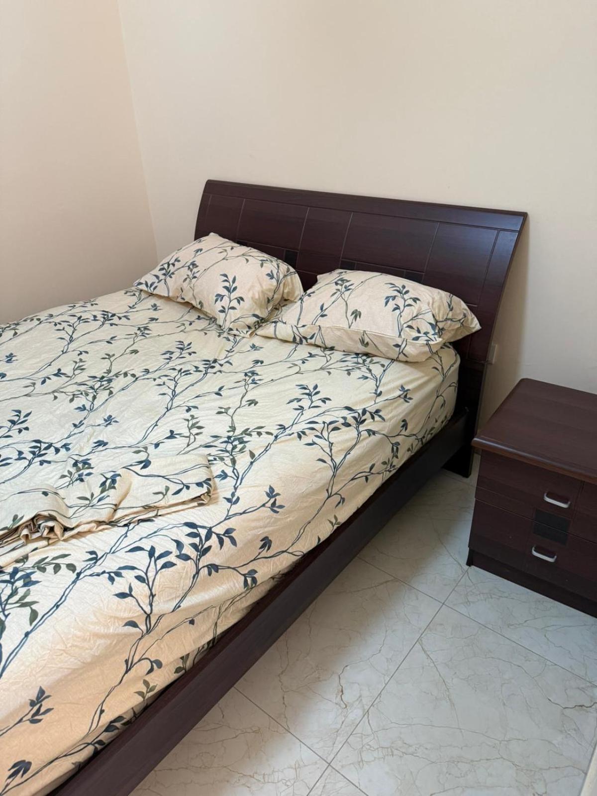 Gam Properties Guest House Kololi Esterno foto